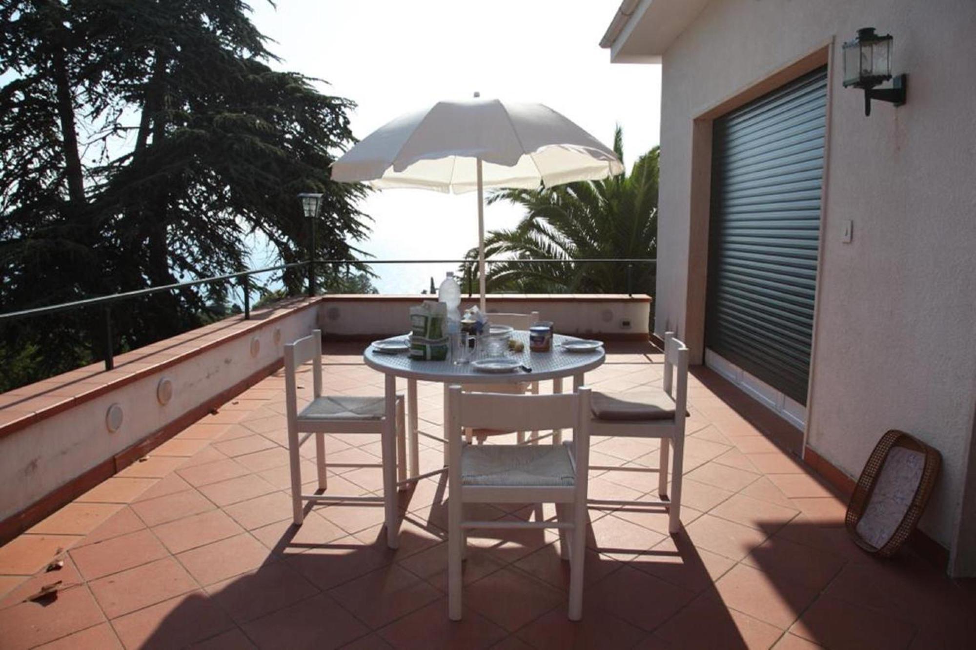 Paradiso Al Mare Shared Pool - Happy Rentals Diano Marina Extérieur photo